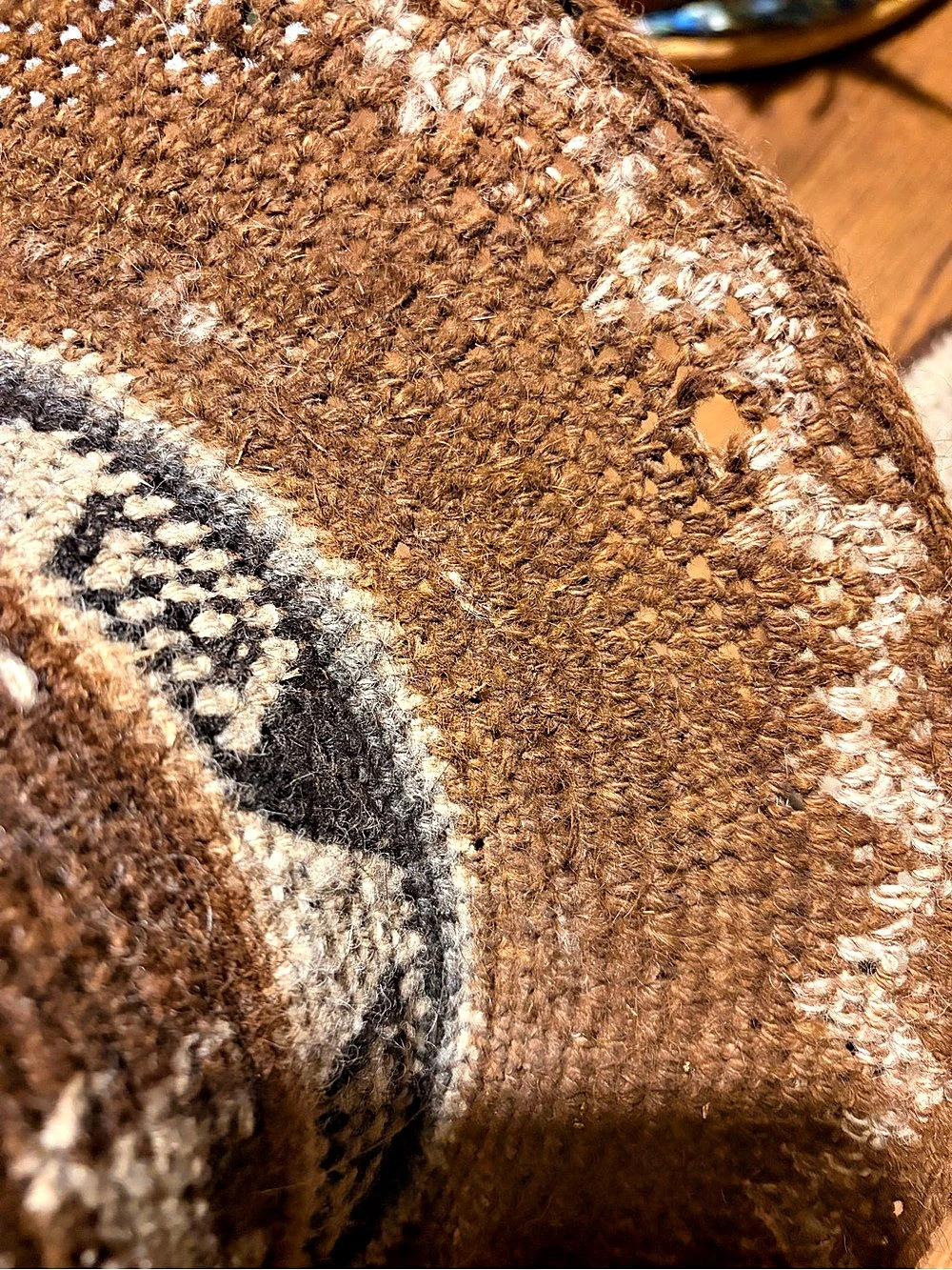 Vintage Peruvian hat - Llama pattern. - Picture 5 of 5